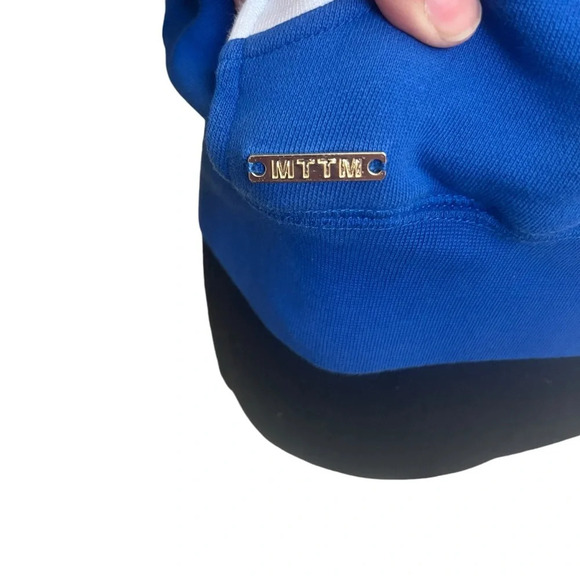 Married to the Mob Crewneck Sweater with Logo Blue Size Medium - Picture 4 of 10